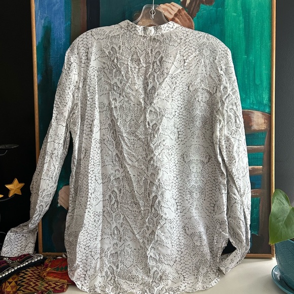 Cloth & Stone White and Gray Patterned Blouse M - Picture 9 of 16